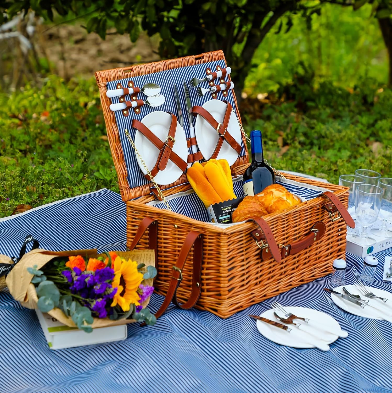 Insulated Picnic Baskets